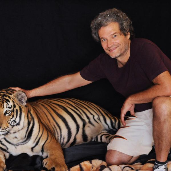 Shooting with Tiger, Maringá, Paraná, 2010